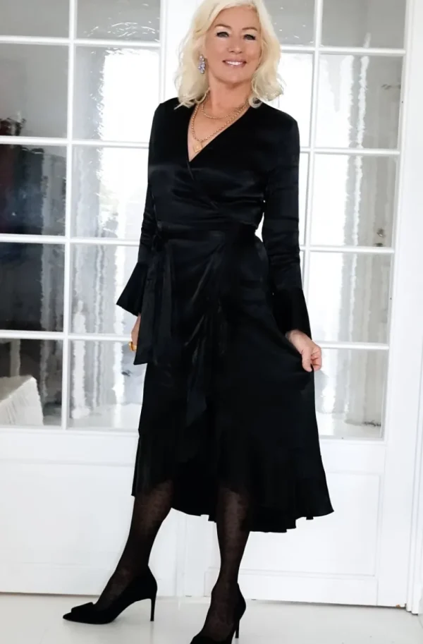 BLOND HOUR <3 Susanne Nordström - The Perfect Wrap Dress - Viscose Black New