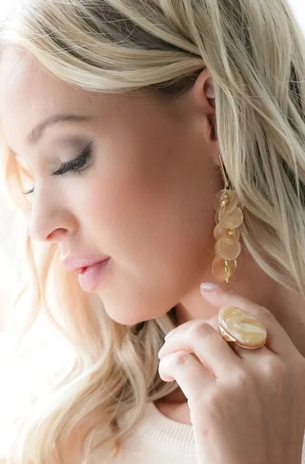 MIXED BRANDS - Earrings Seashell 666600 - Champagne Fashion