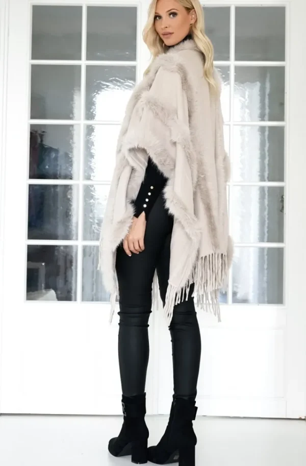 MIXED BRANDS - Poncho with fake fur details F40795 - Beige Clearance