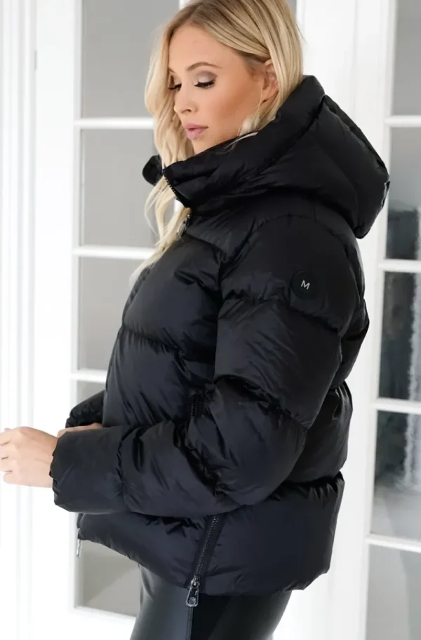 MONEL - Val Cenis Short No Neck-logo - Black Sale