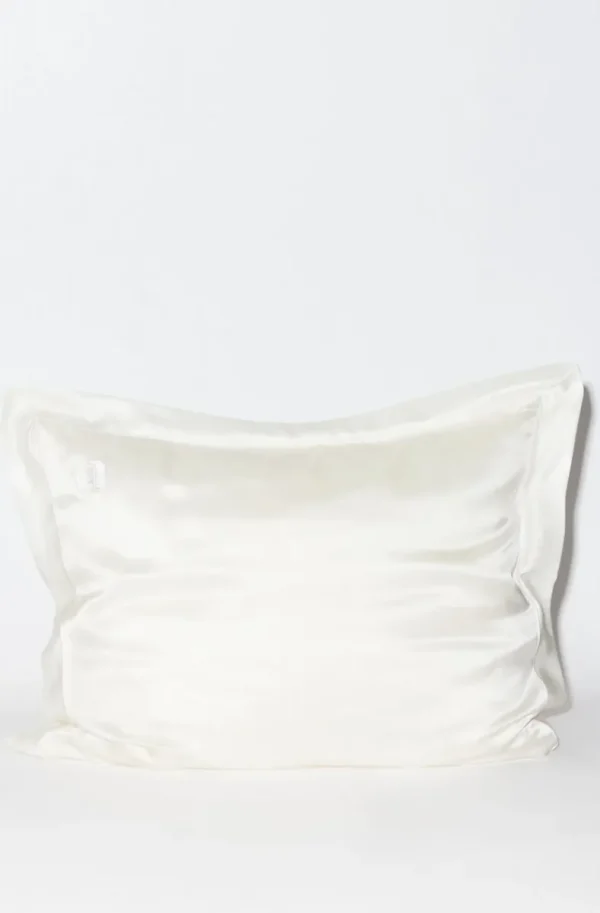 OUR NEW ROUTINE - Silk Pillowcase 001 White Fashion