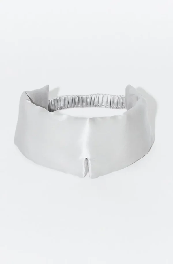 OUR NEW ROUTINE - The Cloud Sleep Mask 002 Light Grey Outlet