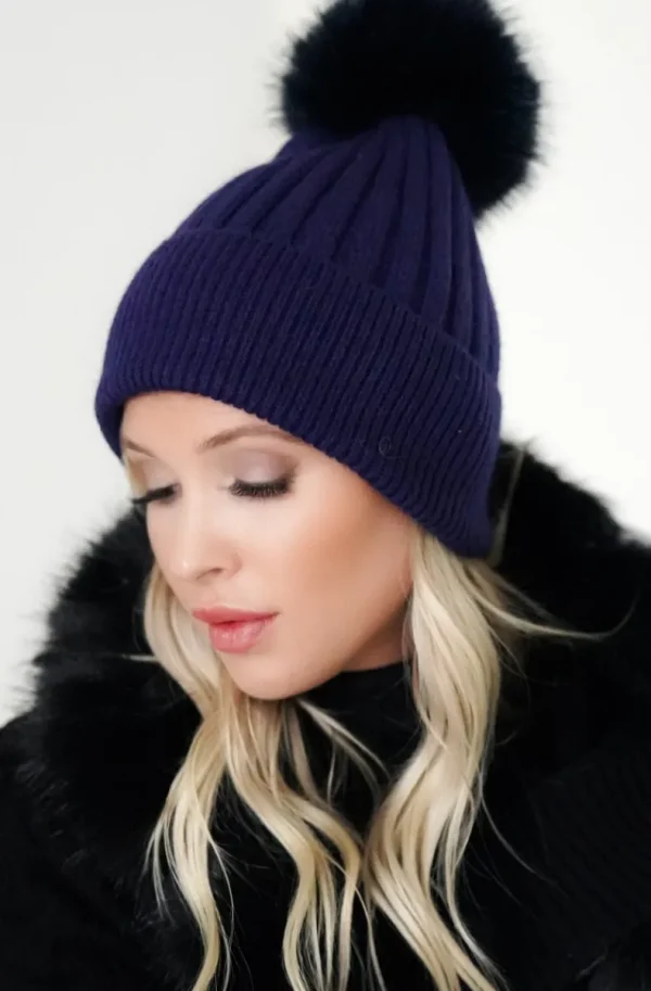 PLAIN VANILLA - Beanie with faux fur pompom - Navy Outlet