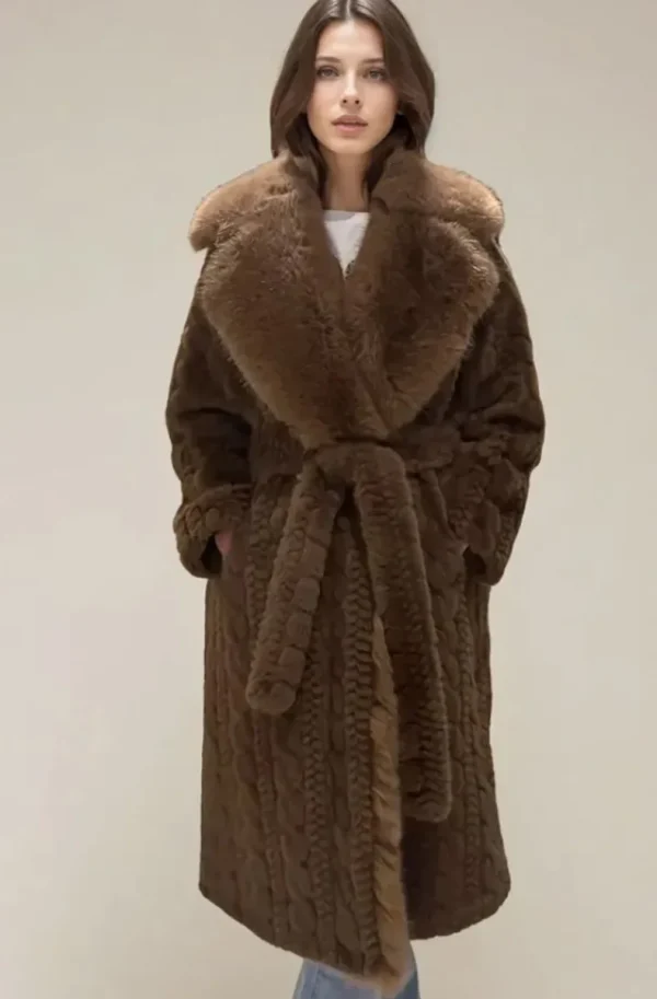 PLAIN VANILLA - Knitted Coat with Faux Fur - Chocolate Hot