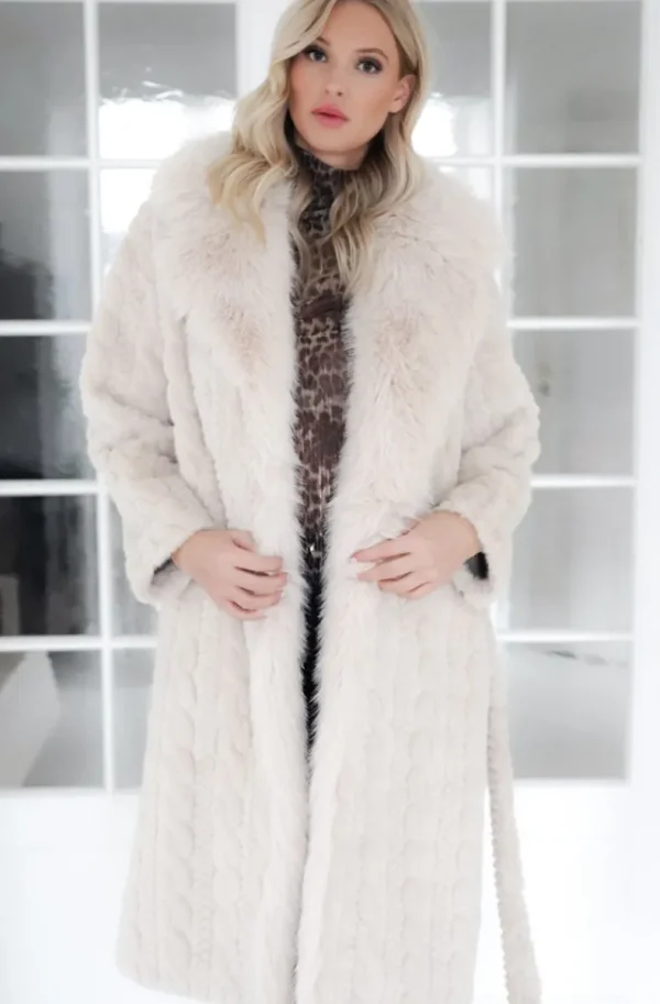 PLAIN VANILLA - Knitted Coat with Faux Fur - Winter White New