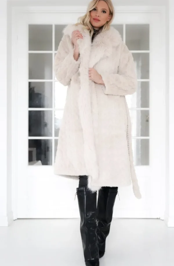 PLAIN VANILLA - Knitted Coat with Faux Fur - Winter White New