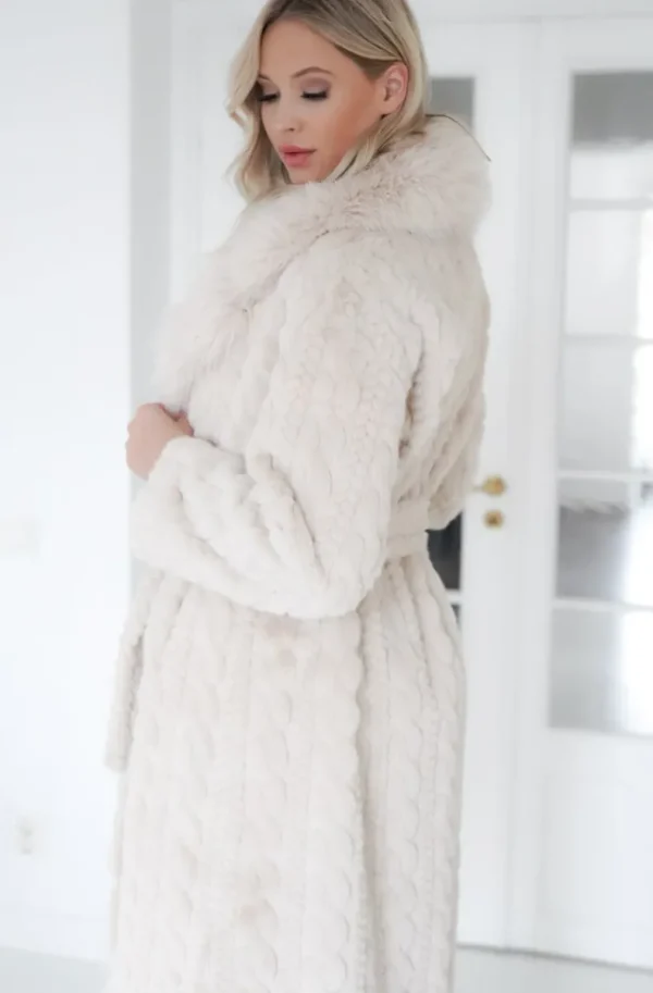 PLAIN VANILLA - Knitted Coat with Faux Fur - Winter White New