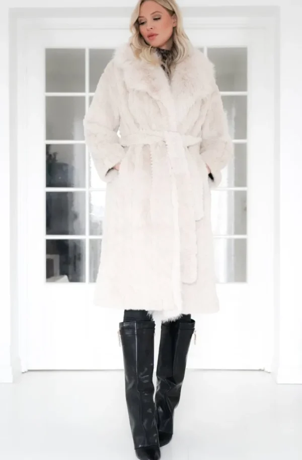 PLAIN VANILLA - Knitted Coat with Faux Fur - Winter White New